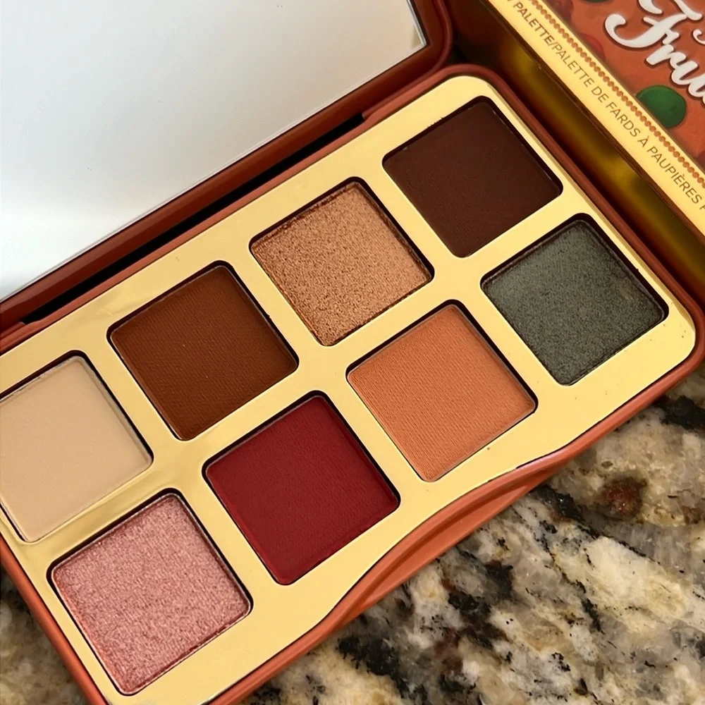 🍭🍰Forbidden Fruitcake Too Faced Palette Limited Edition